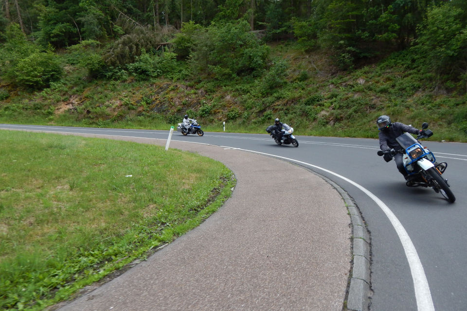 Motorrijschool Motorrijbewijspoint Nijkerk motorrijlessen